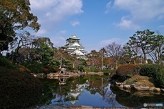 日本庭園からの大阪城