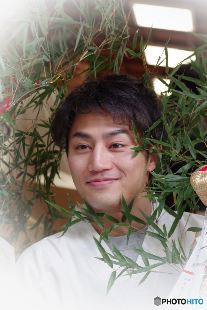 ん、この方は？