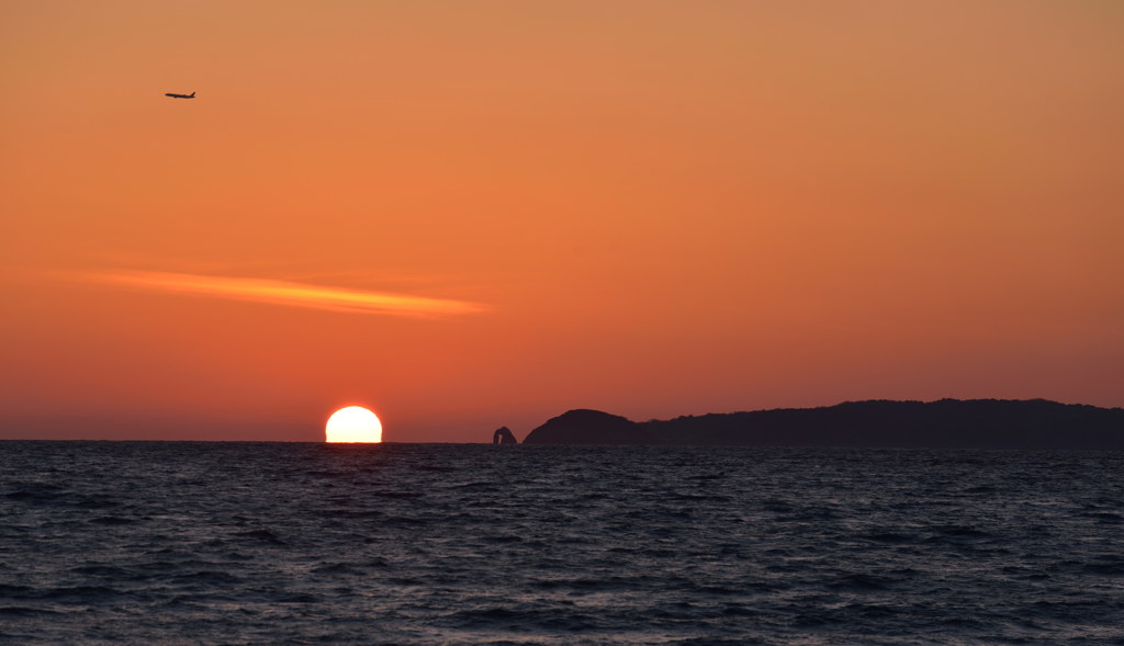 夕日に想いを寄せ