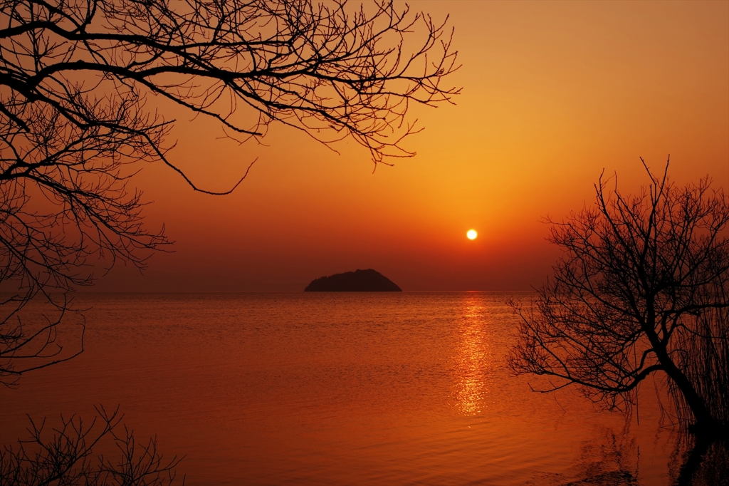 初・琵琶湖の夕景