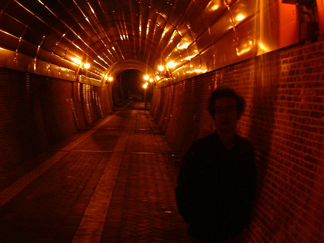 tunnel: ハタチノコロ＃１
