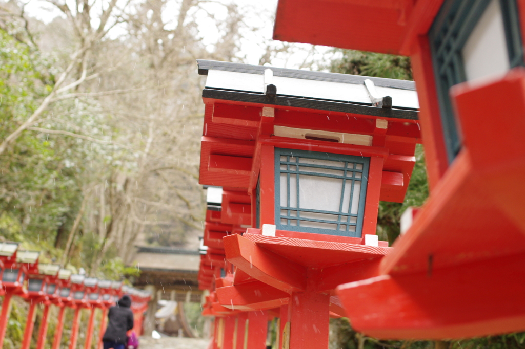 粉雪と貴船神社