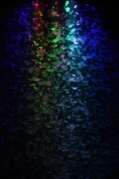 上に開口部がある