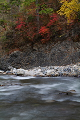 岩の上（PANA）