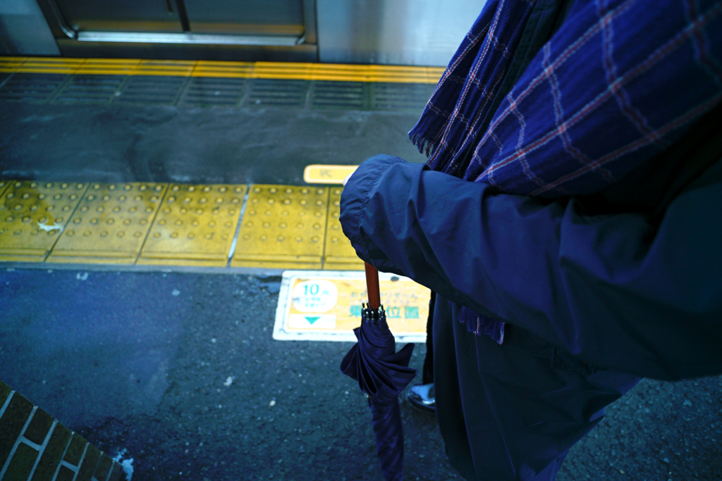 雨の朝