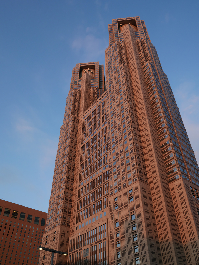 夕焼け都庁舎