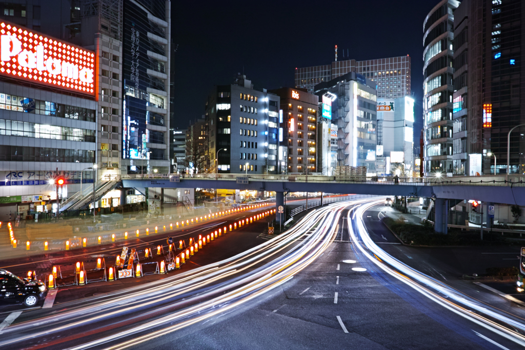 光跡ハンター（西新宿）