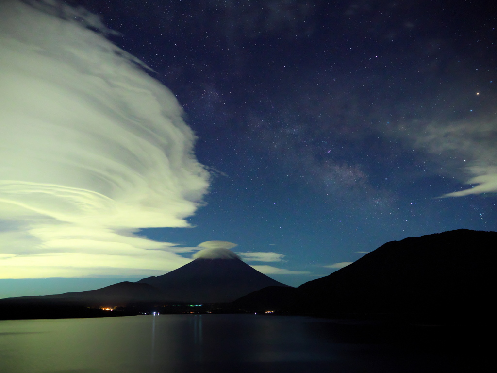 富士山と天の川