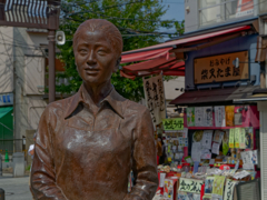 柴又駅前