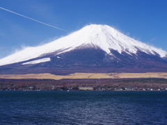 富士山にズキュン