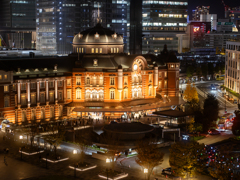 夜の丸の内