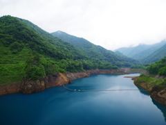 ダム湖