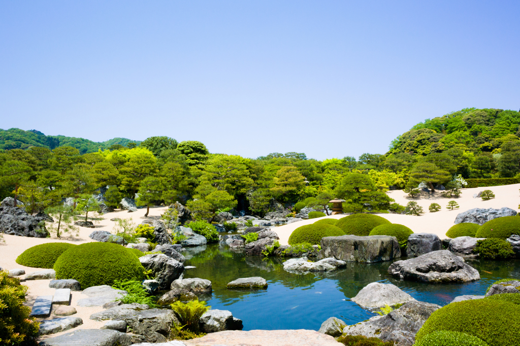 足立美術館・枯山水庭