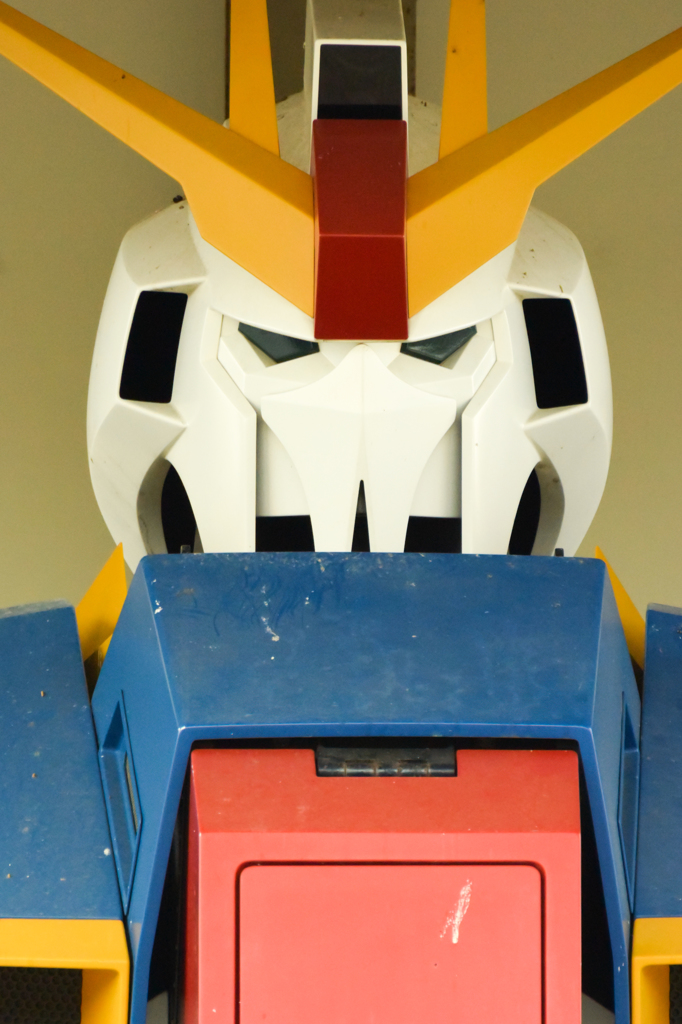 久米のガンダム・顔