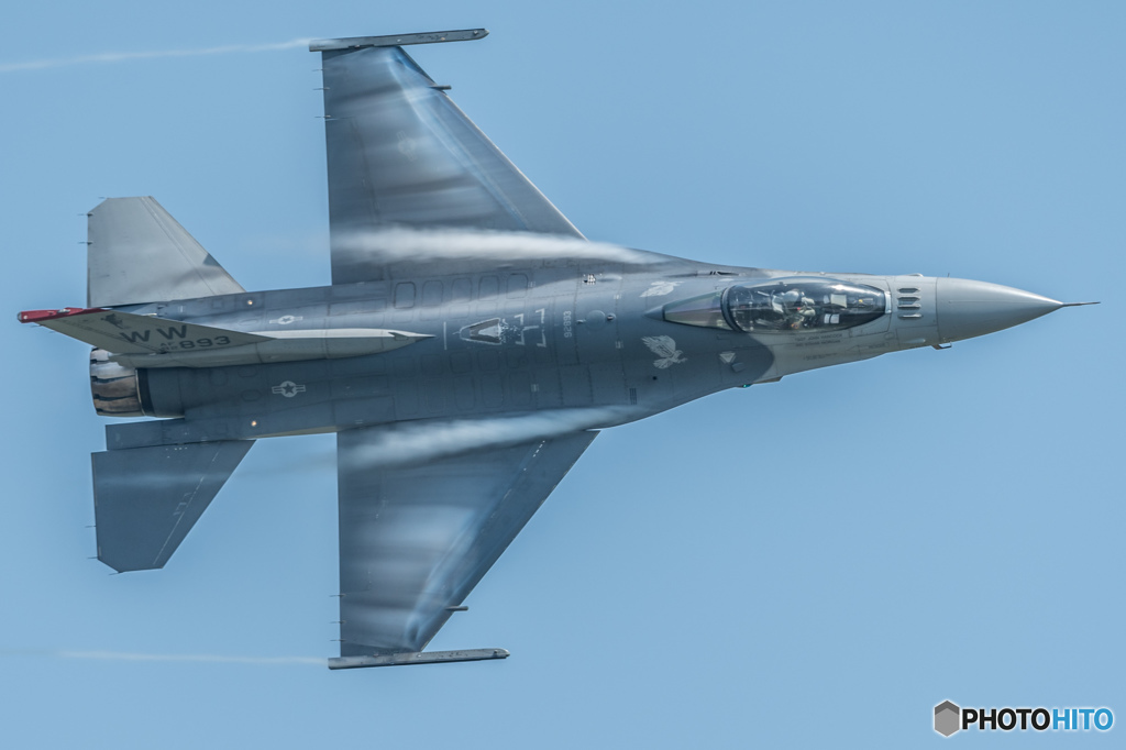 千歳基地航空祭 F-16機動飛行