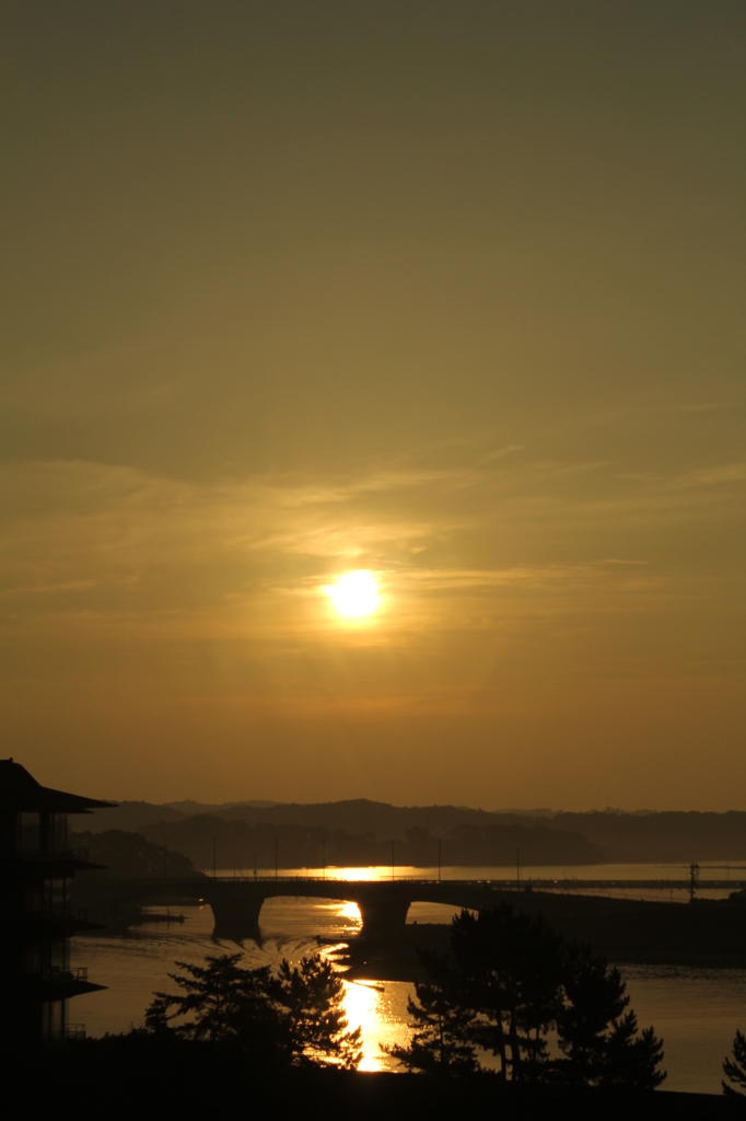 松島の朝日