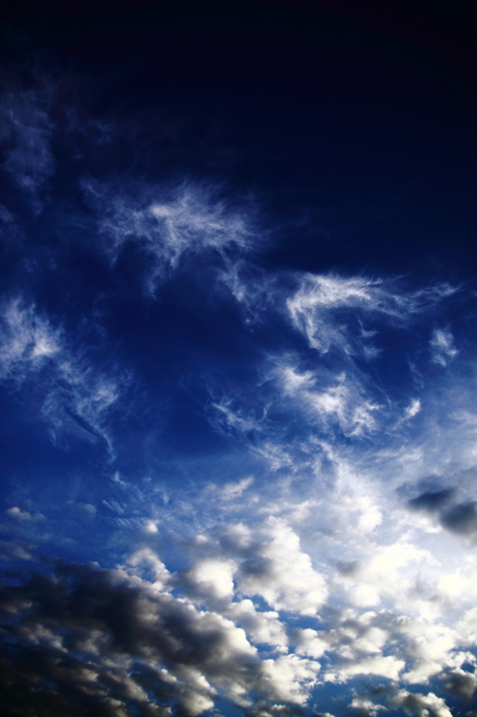 今日の雲