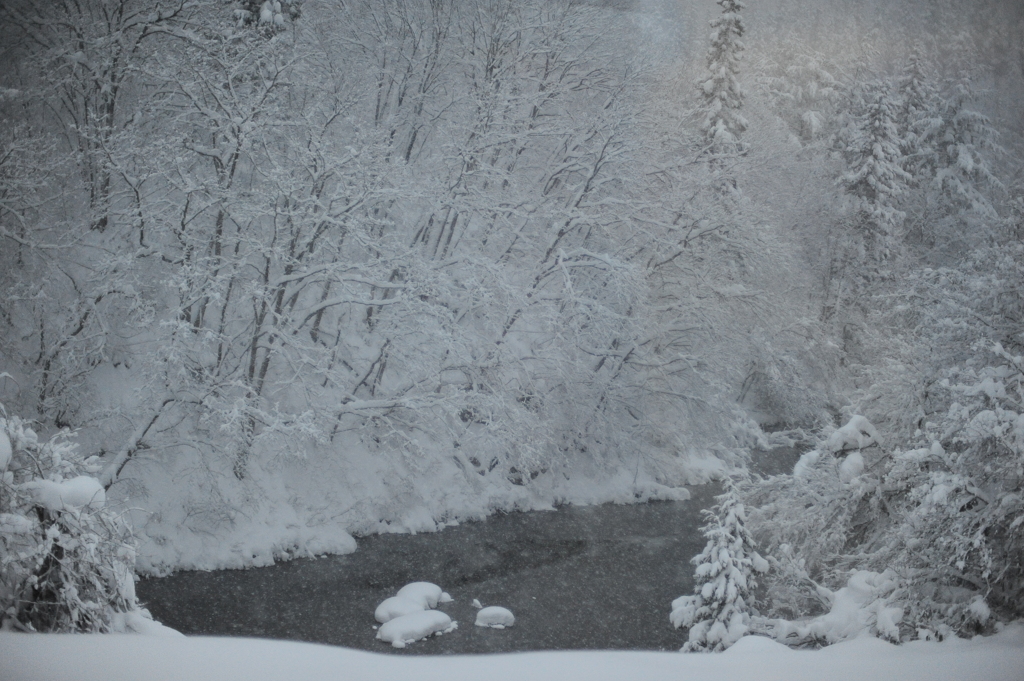 斬雪の川、その2