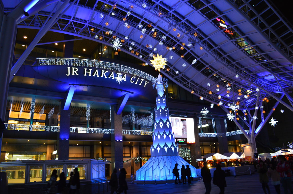 博多駅前のイルミネーション