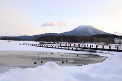 阿寒湖と雄阿寒岳
