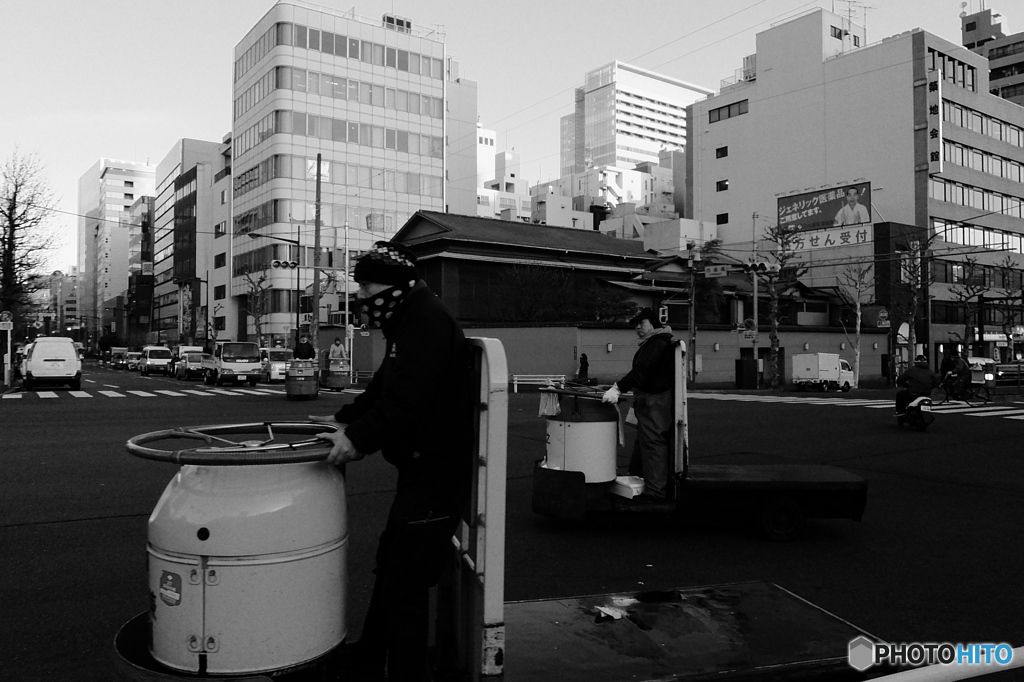 tokyo monochrome# (1566)