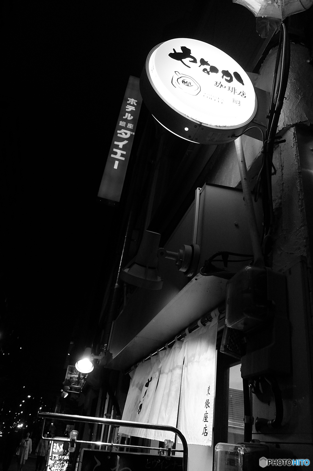 tokyo monochrome# (1496)