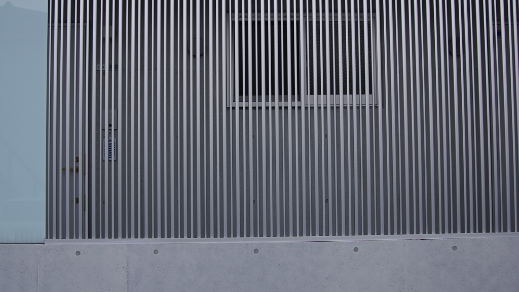 quiet color#353