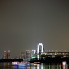 海辺に遊ぶ