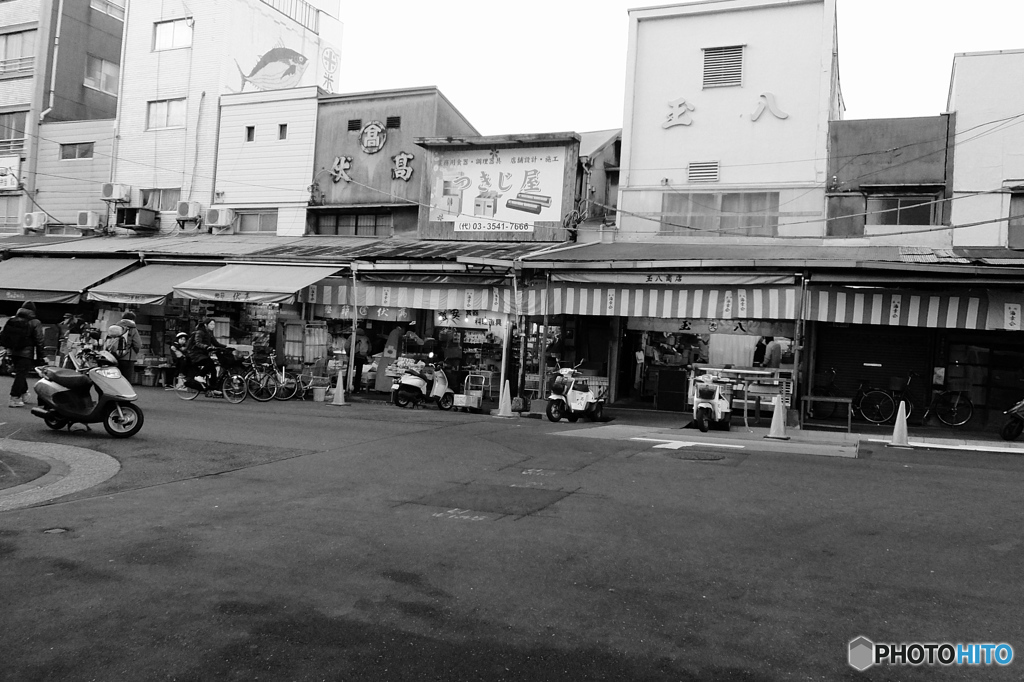 tokyo monochrome# (1577)