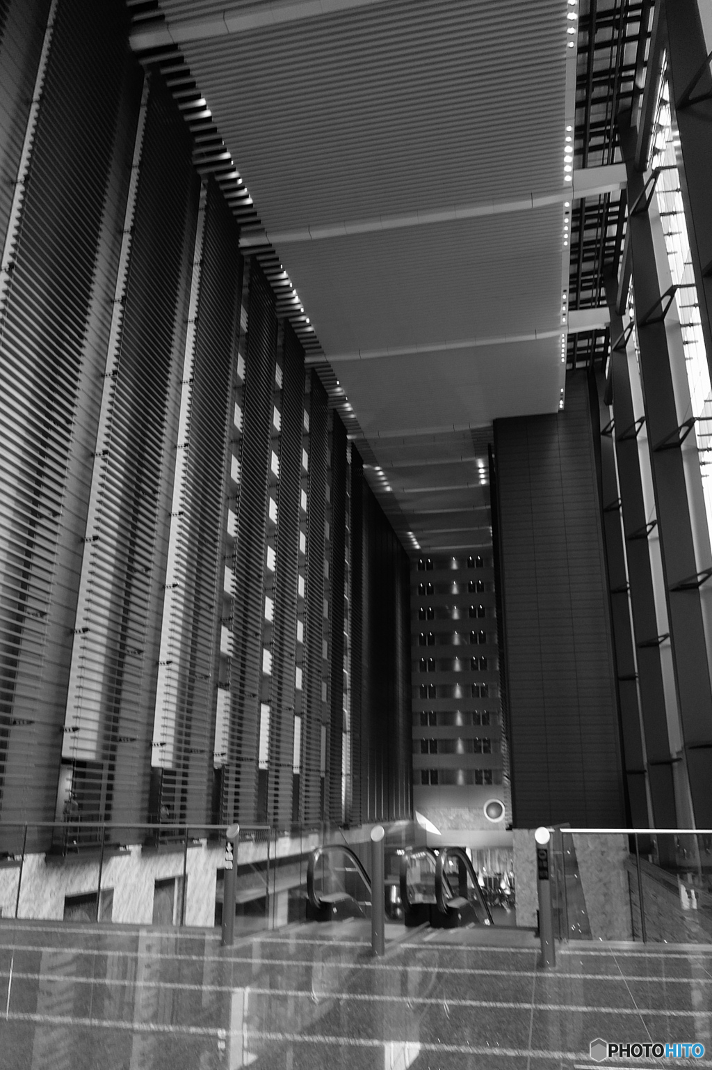 tokyo monochrome# (1320)