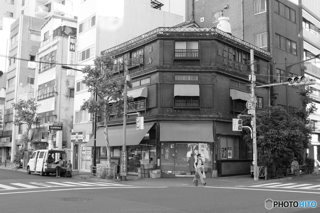 tokyo monochrome# (1383)