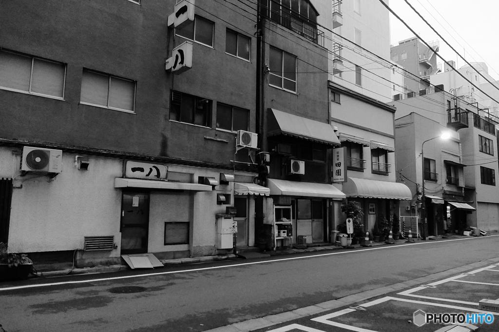 tokyo monochrome# (1036)