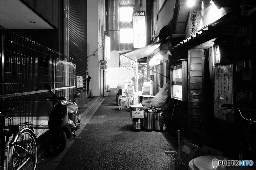 tokyo monochrome# (1405)