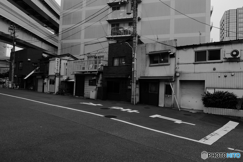 tokyo monochrome# (1542)