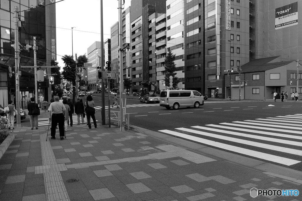 tokyo monochrome# (1390)