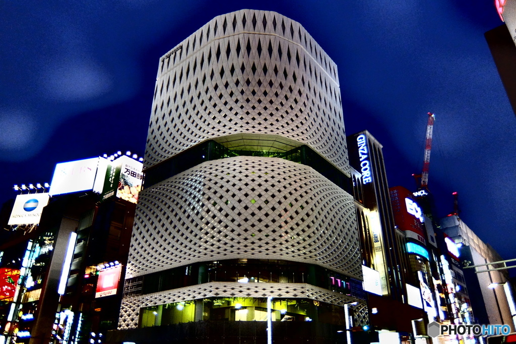 銀座ニューランドマーク