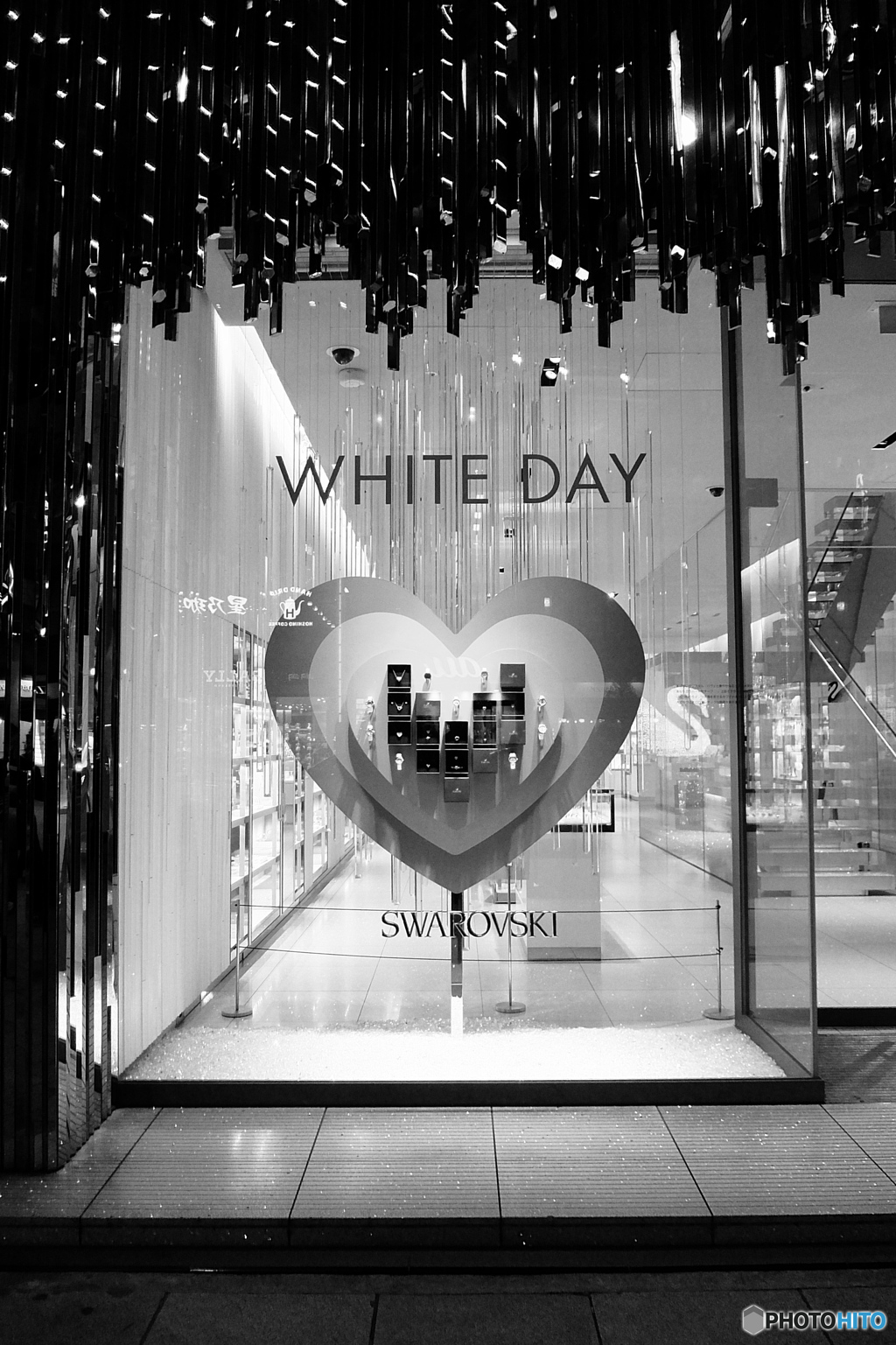 tokyo monochrome# (1052)