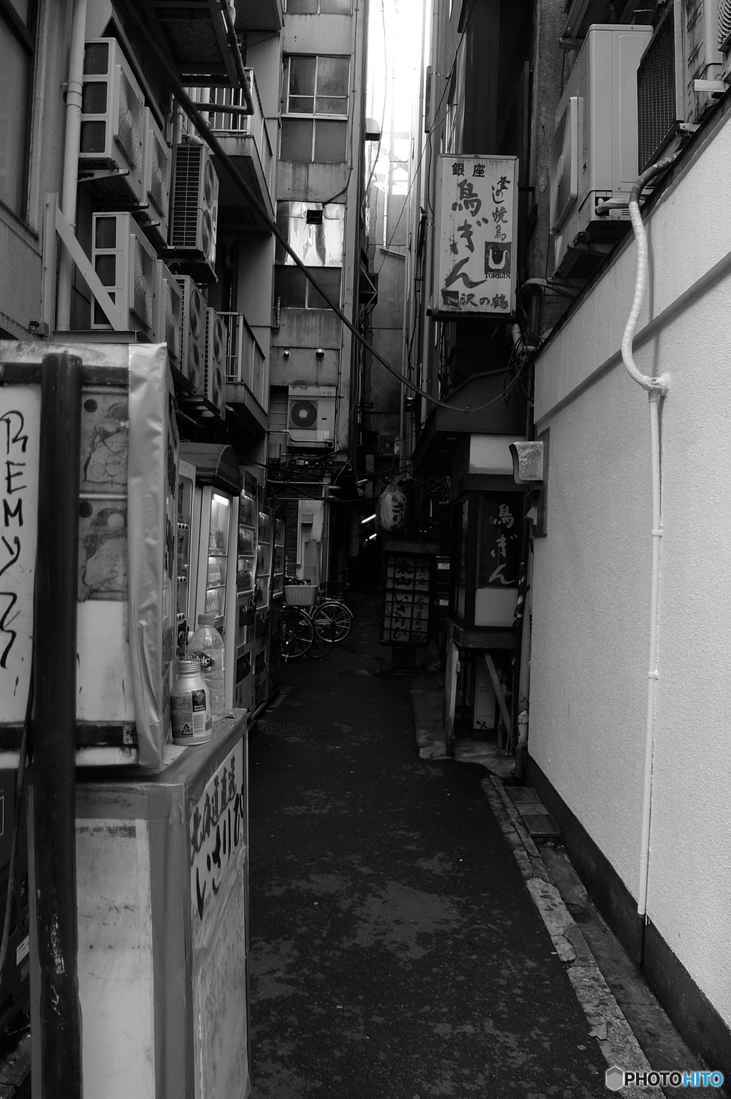 tokyo monochrome# (1484)