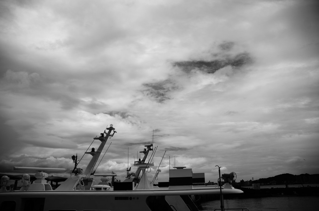 海峡の空　「戦の後」