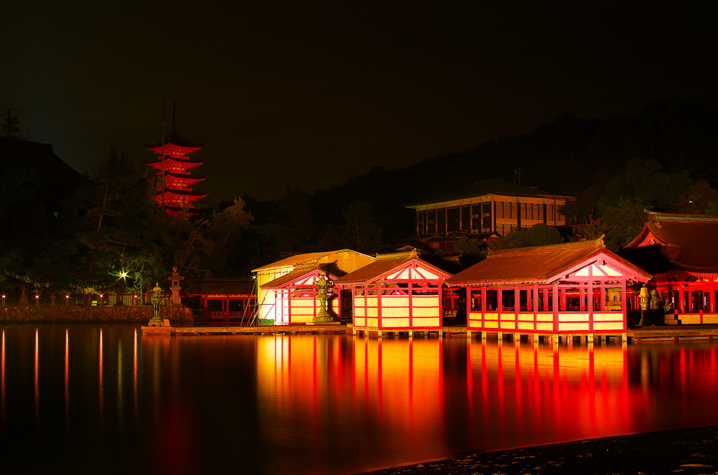 厳島神社