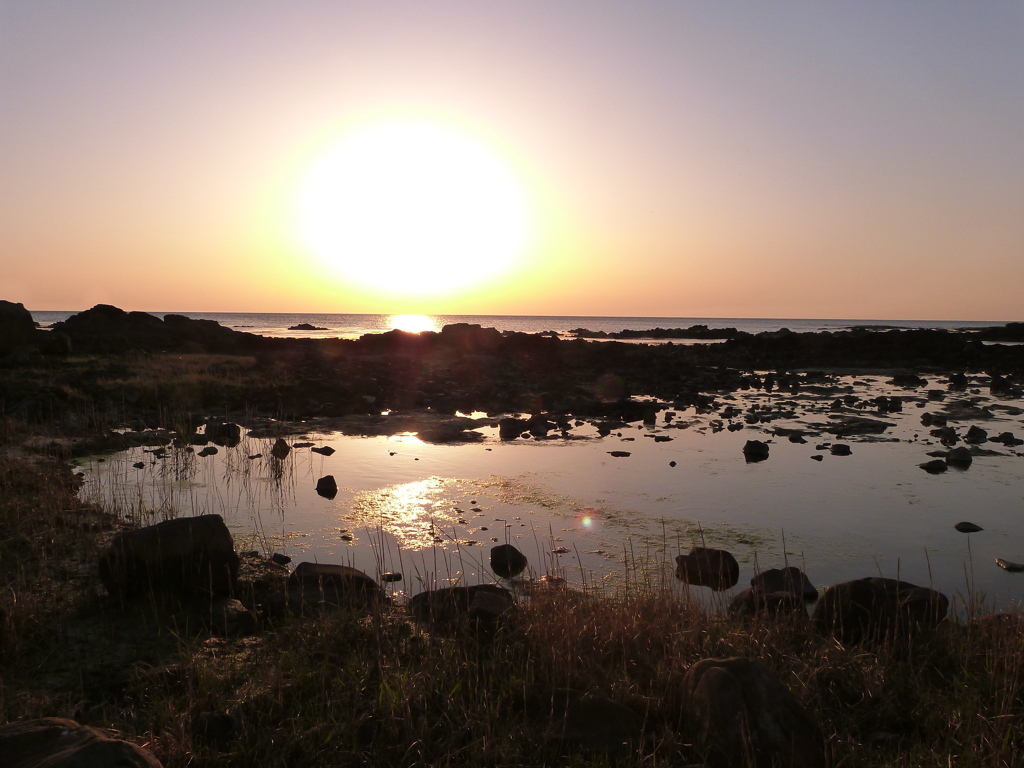 夕景　静寂の潮溜まり　能登