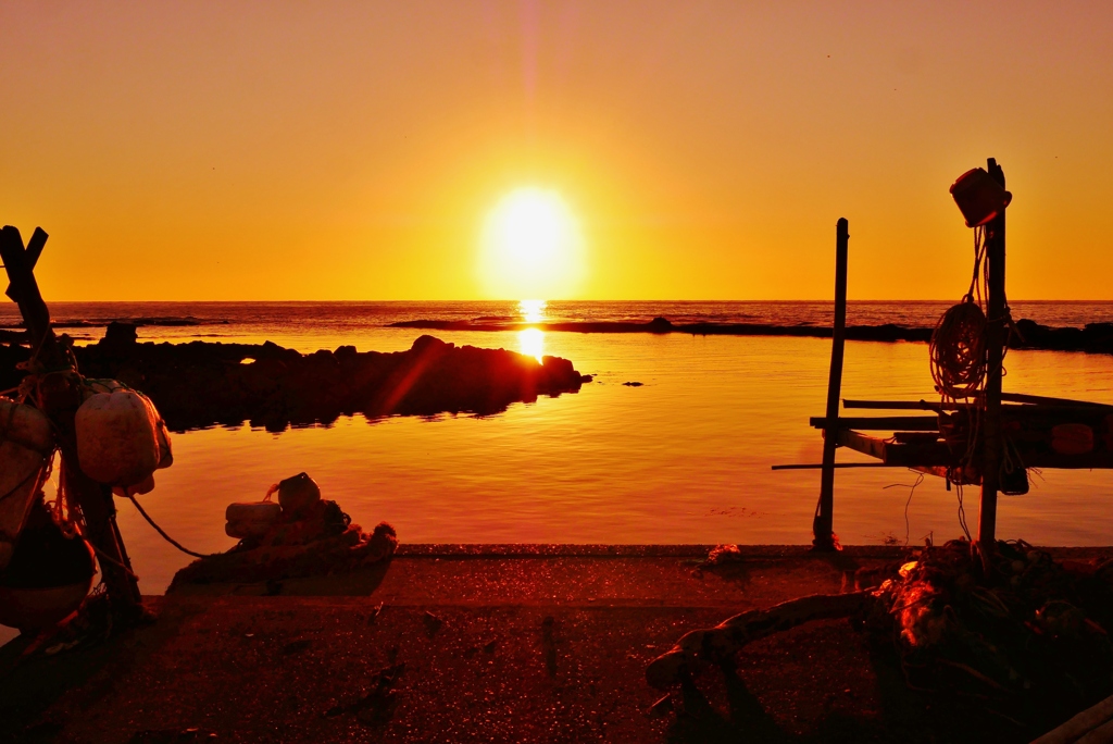 落陽　能登　上野漁港