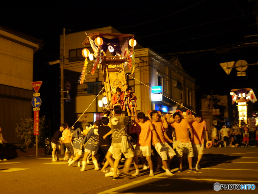 能登の　キリコ祭り