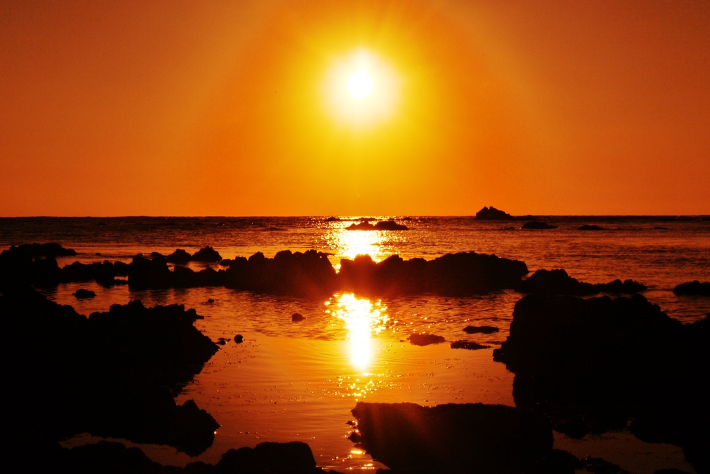 夕景　能登は上野海岸