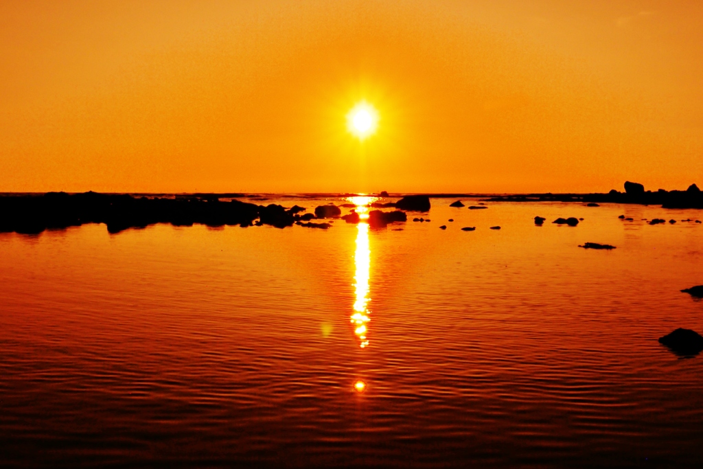 落陽　能登百浦海岸