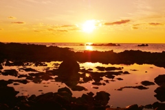 落陽　能登は上野海岸