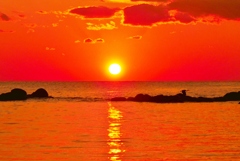 落陽　能登は上野海岸