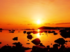 夕景　春の海