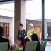 「新郎新婦の登場です！」