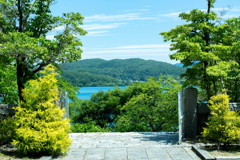門からの風景